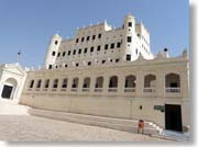 �Z�C���[���̉��{