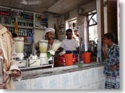 �������W���[�X�����񂾃J�t�F