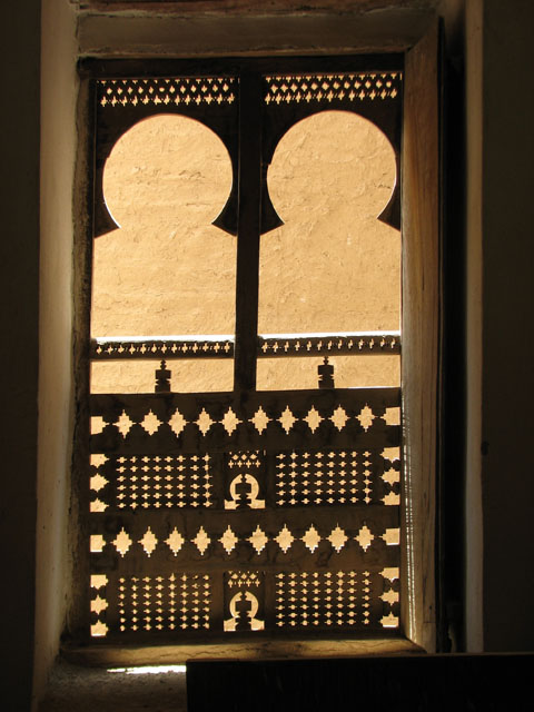 �A���E�J�[�t�E�p���X�̑�����Q�i�^�����j