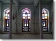 �A���E�J�[�t�E�p���X�̃X�e���h�O���X�R�i�^�����j