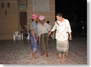 ���[�J���_���X�i�T�}�[�z�e���j