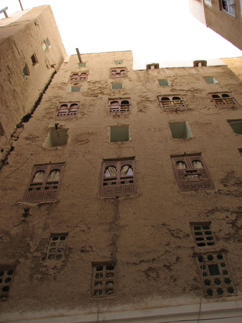 ���w�r���P