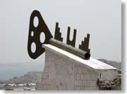 ���̃��j�������g