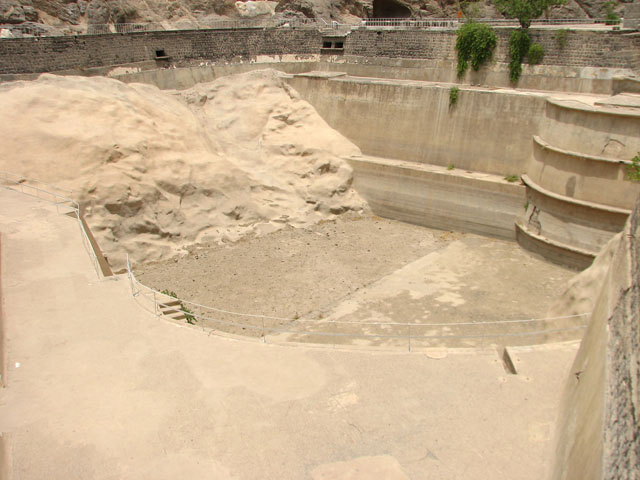 �A�f���E�^���N�P