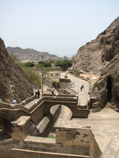 �����猩�����i