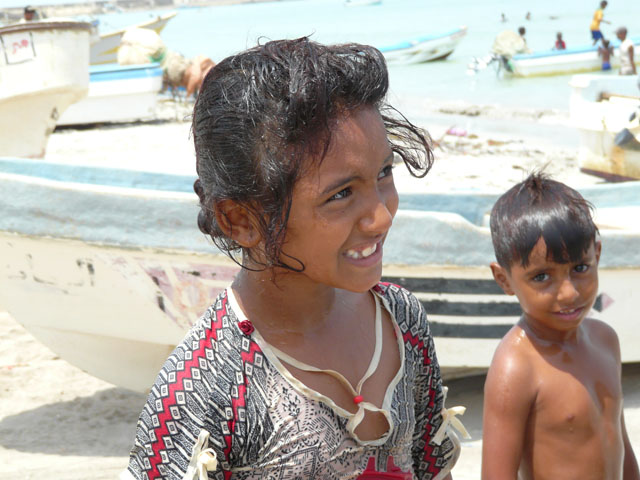 ���˂������Ǝq��