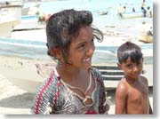 ���˂������Ǝq��