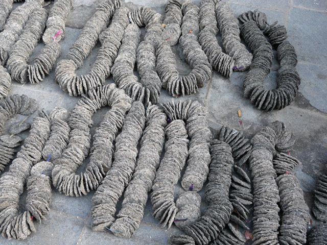 ���H����