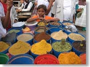 ���h���𔄂鏭�N