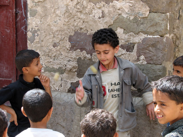 �X�}�[�g�{�[���H�𓾈ӋC�Ɍ����鏭�N