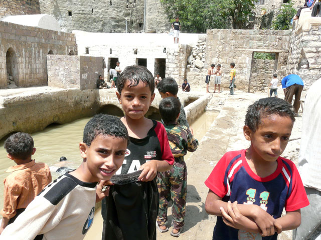 �ߊ���Ă����q���B