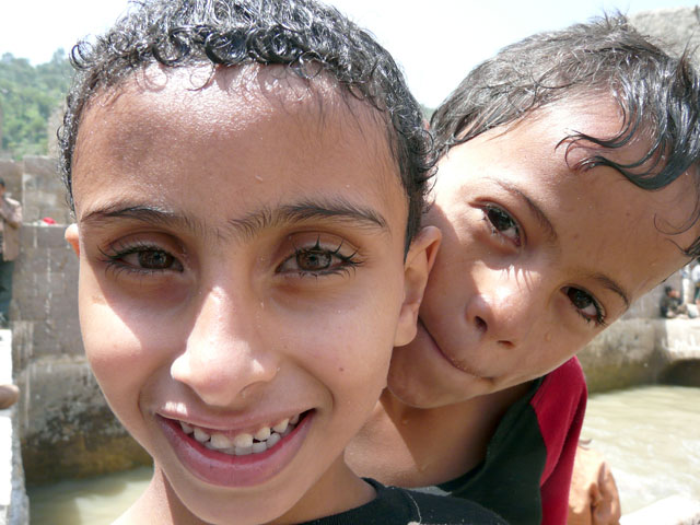 ����ɋߊ���Ă����q���B