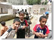 �ߊ���Ă����q���B