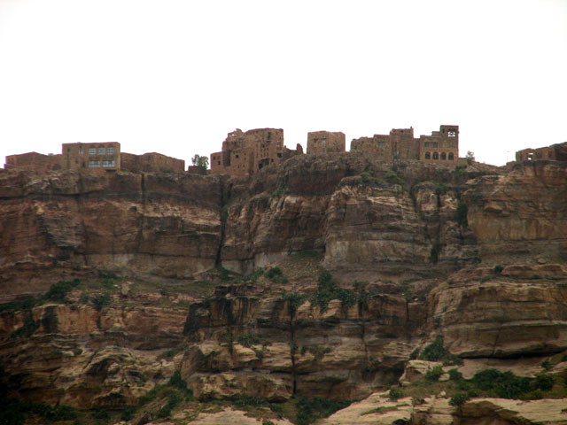 �R�̏�̃R�[�J�o��