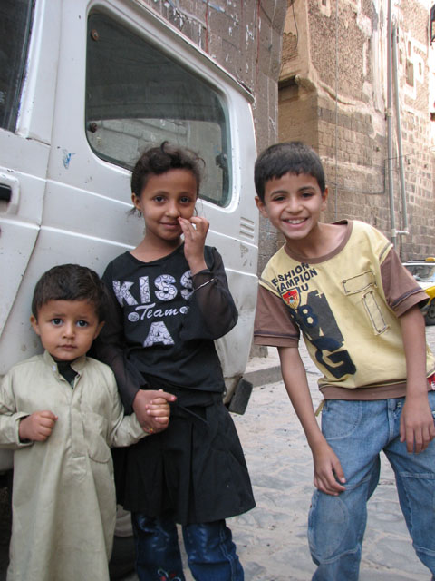 �q������