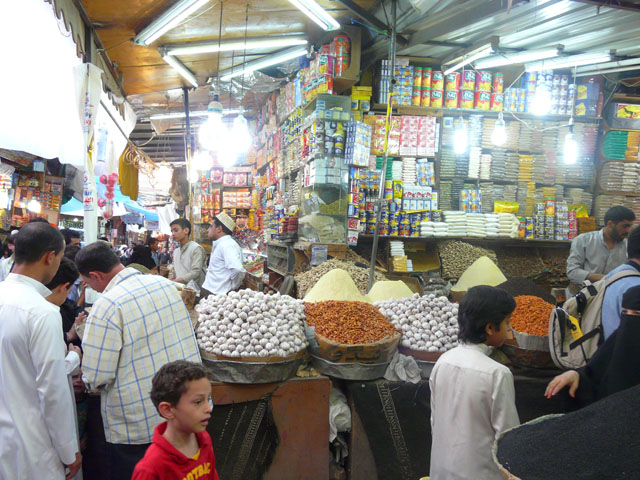 �X�[�N�̒��̗l�q