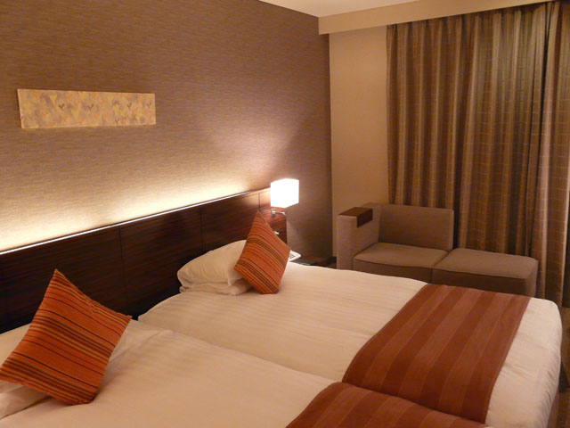 ���c�̃z�e��