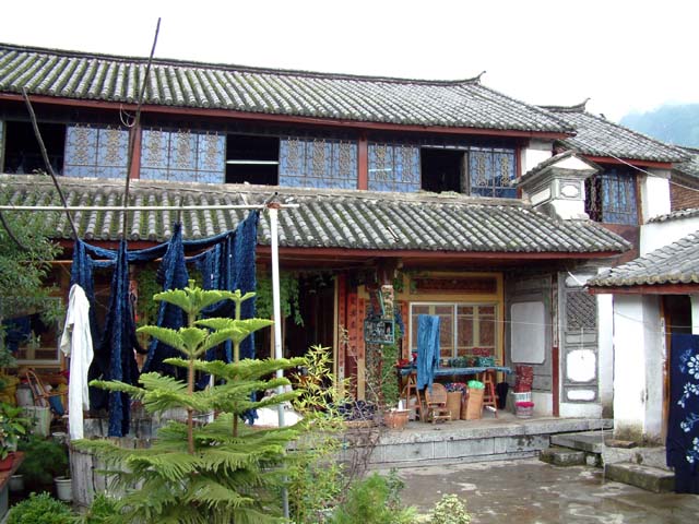 �����̖��ƊO��